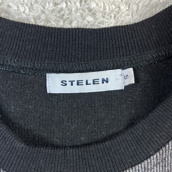 Stelen long sleeved grey knit sweater dress, small - Picture 6 of 8